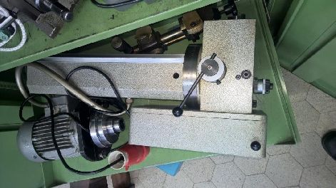 ACIERA F4 MILLING MACHINE (AS NEW CONDITION)