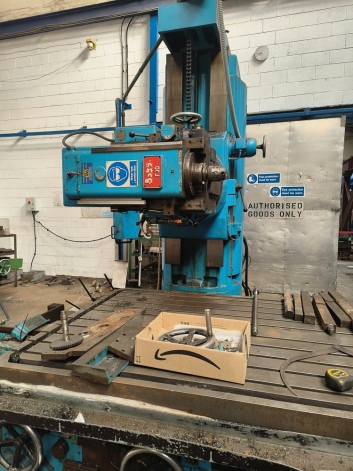 BOKO F30 UNIVERSAL BORING / MILLING MACHINE