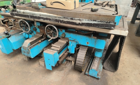 BOKO F30 UNIVERSAL BORING / MILLING MACHINE