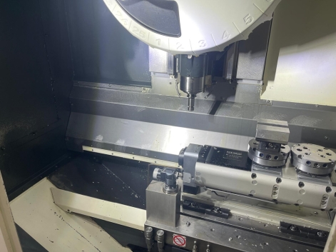 DMG MORI MILLTAP 700 5-AXIS CNC MACHINING CENTRE DMG MORI MILLTAP 700 5-AXIS CNC MACHINING CENTRE