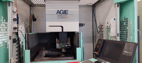 AGIE AGIECUT CLASSIC 2S WIRE EROSION MACHINE AGIE AGIECUT CLASSIC 2S WIRE EROSION MACHINE