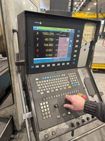 ZAYER 30 KF-4000 CNC 5 AXIS BED TYPE MILLING MACHINE ZAYER 30 KF-4000 CNC 5 AXIS BED TYPE MILLING MACHINE