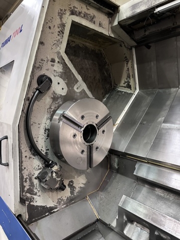 DOOSAN PUMA 700L CNC TURNING CENTRE