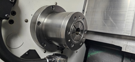 DOOSAN PUMA 240MB CNC TURNING CENTRE DOOSAN PUMA 240MB CNC TURNING CENTRE