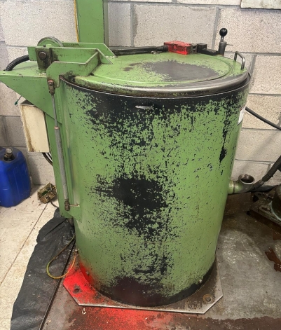 HENRI PETIT-JEAN ECO 500 OIL/SWARF SPINNER