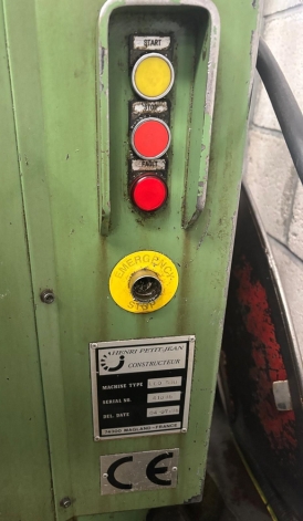 HENRI PETIT-JEAN ECO 500 OIL/SWARF SPINNER