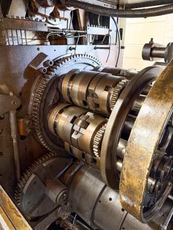 WICKMAN 1-3/4" X 6 SPINDLE AUTOMATIC LATHE