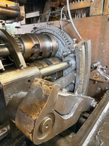 WICKMAN 1-3/4" X 6 SPINDLE AUTOMATIC LATHE