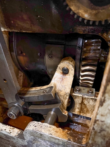 WICKMAN 1" X 6 SPINDLE STOPPING AUTOMATIC LATHE