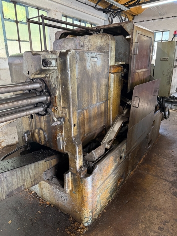 WICKMAN 1" X 6 SPINDLE STOPPING AUTOMATIC LATHE