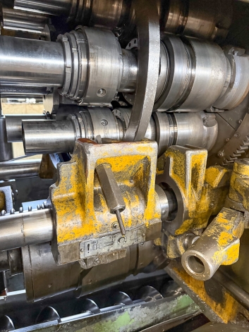 WICKMAN 3-1/4" X 6 SPINDLE AUTOMATIC LATHE